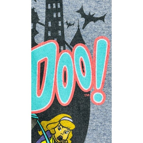 Scooby Doo Men's T-Shirt  XL Mystery Machine Gang Haunted Castle Shaggy Velma - Picture 14 of 14